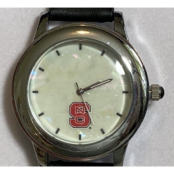 NC State Wolfpack Interchangeable 3 Strap Team Watch Set, NCAA - Picture 2 of 4
